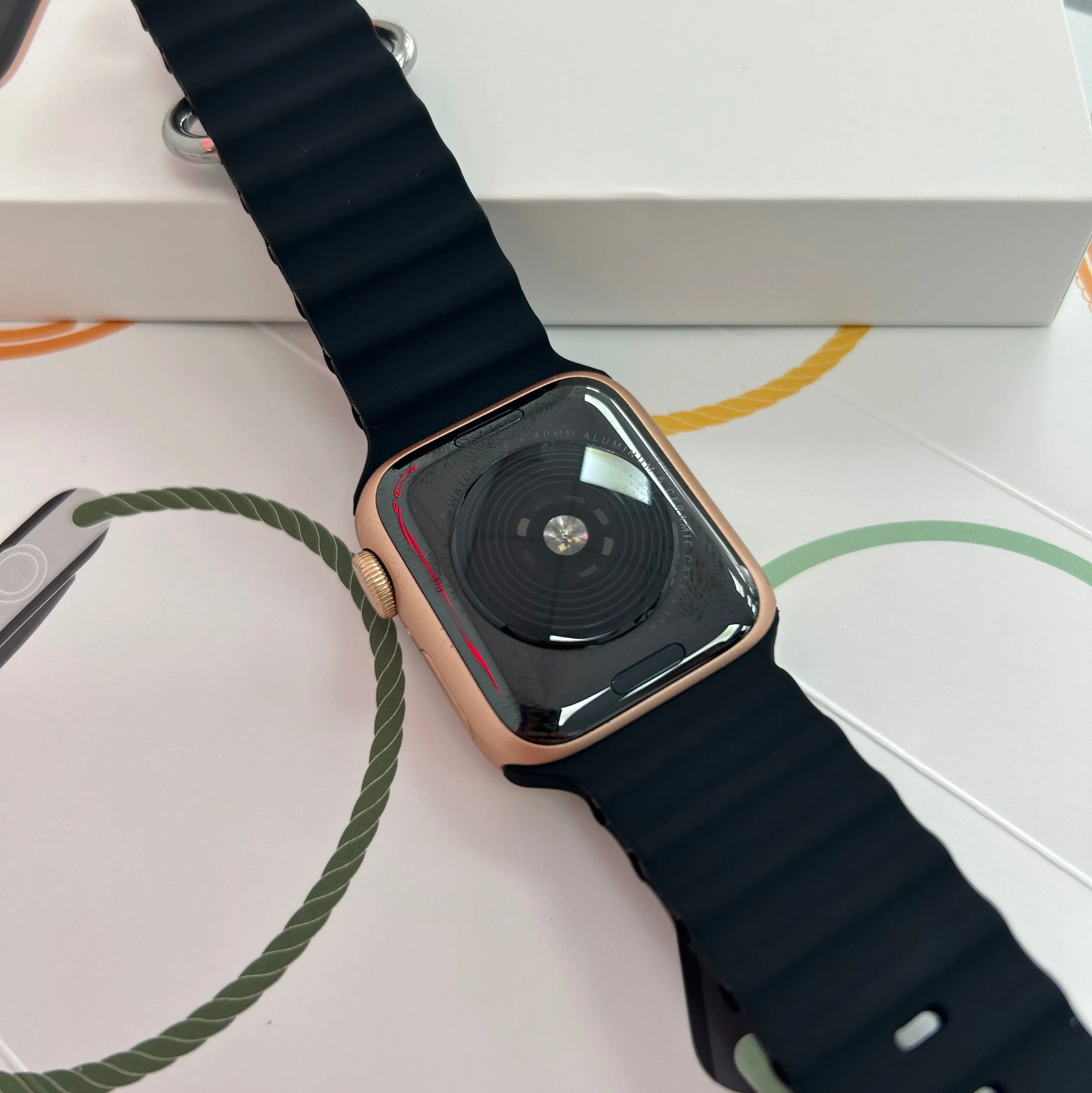 Apple Watch SE 2020 40mm Rose Gold WiFi Only
