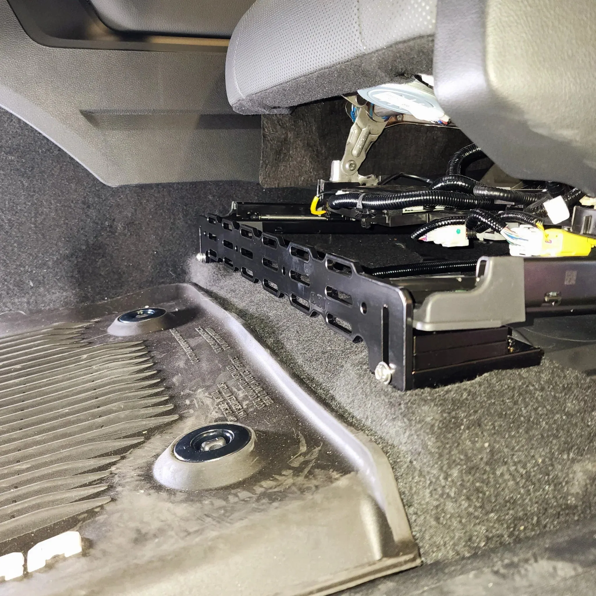 Desert Does It Front/Rear Multi Mount Panel For Tacoma (2024-Current)