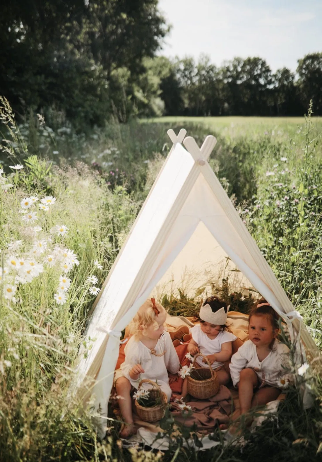 Indoor/Outdoor Play Tent - Natural by Kinderfeets