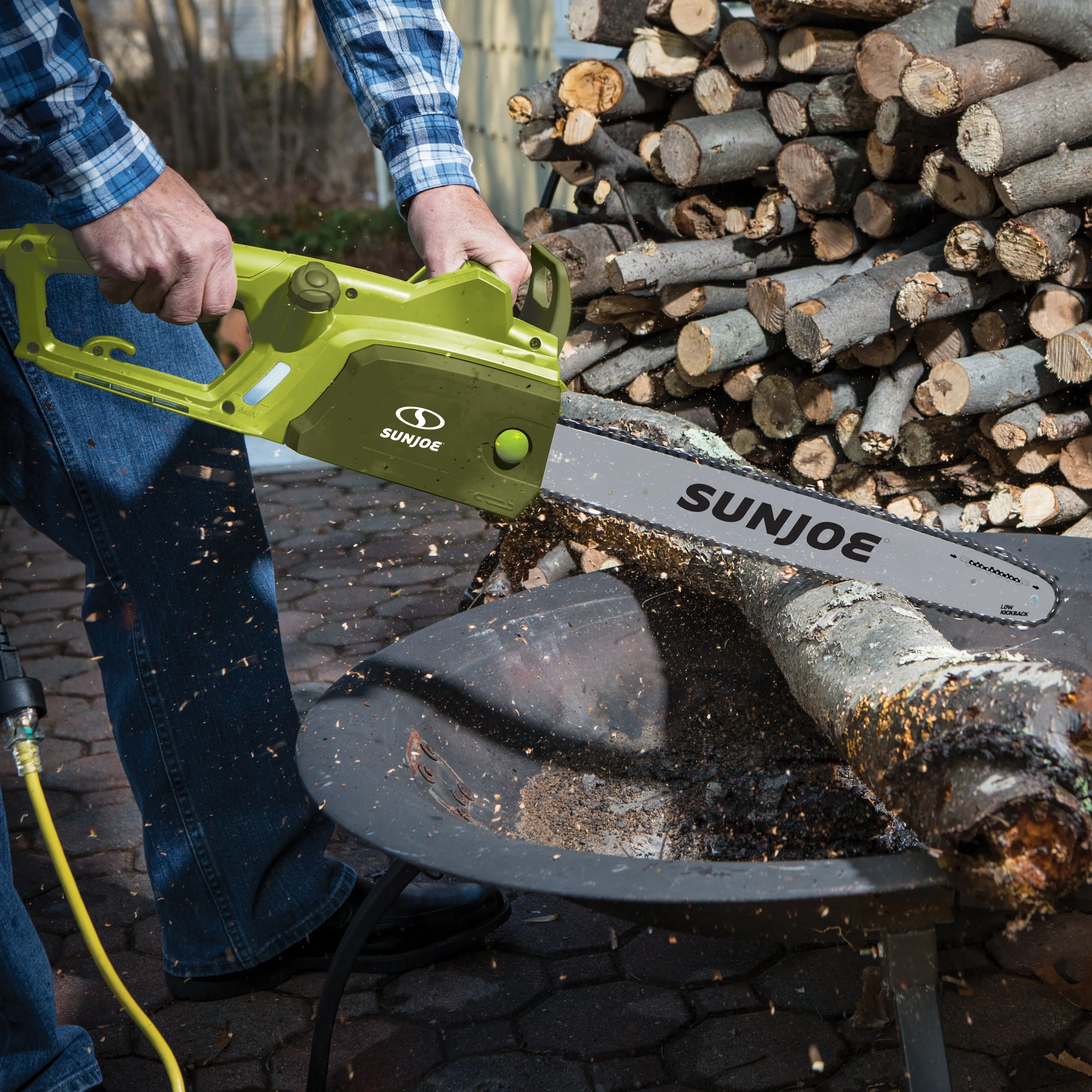 Sun Joe SWJ701E Electric Chain Saw | 18-inch | 14-Amp | 17.5-inch Cutting Thickness Max