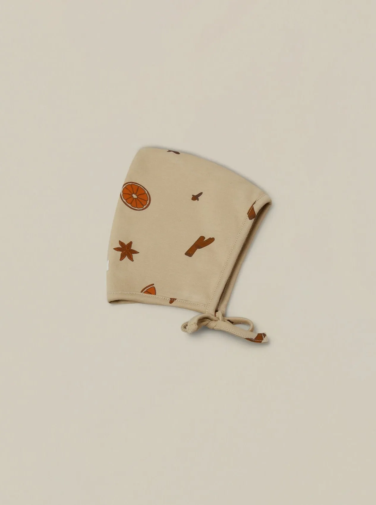 Winter Spice Bonnet